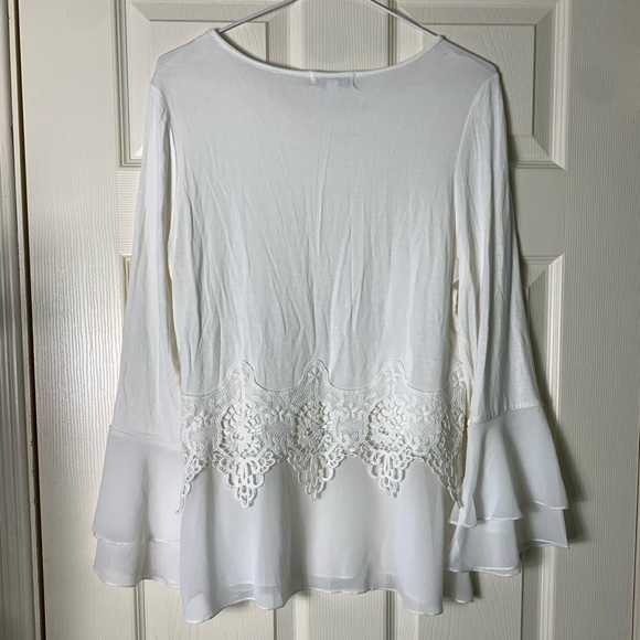 Neiman Marcus | Lace & Chiffon Bell Sleeve Twofer Top - Small - Picture 5 of 6
